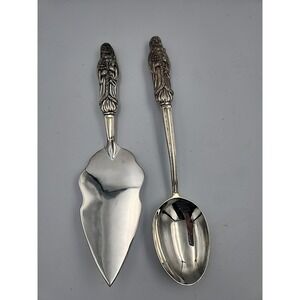 Vtg Godinger Silver Plate  Christmas Santa Serving Spoon & Pastry Dessert Server